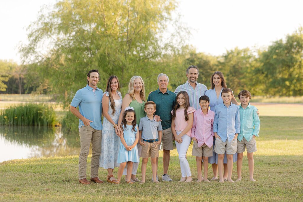 Family photoshoot with grandparents in Shreveport.