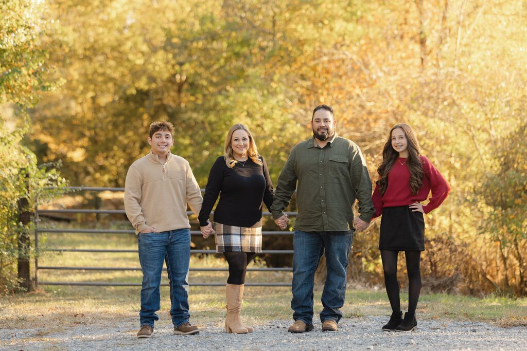 shreveport-bossier family photography holiday outfits