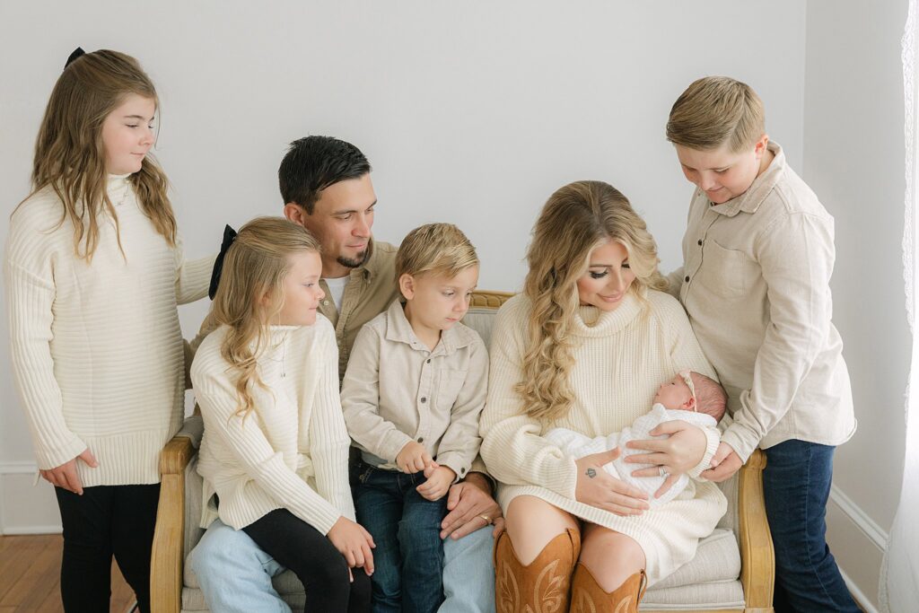 Newborn photography session for a fifth baby in Shreveport with parents